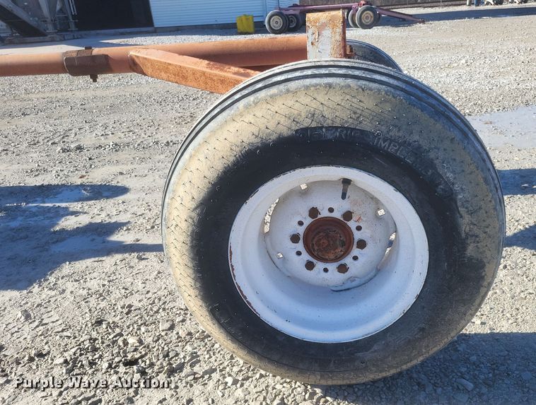 image for item EJ8156 Running gear 