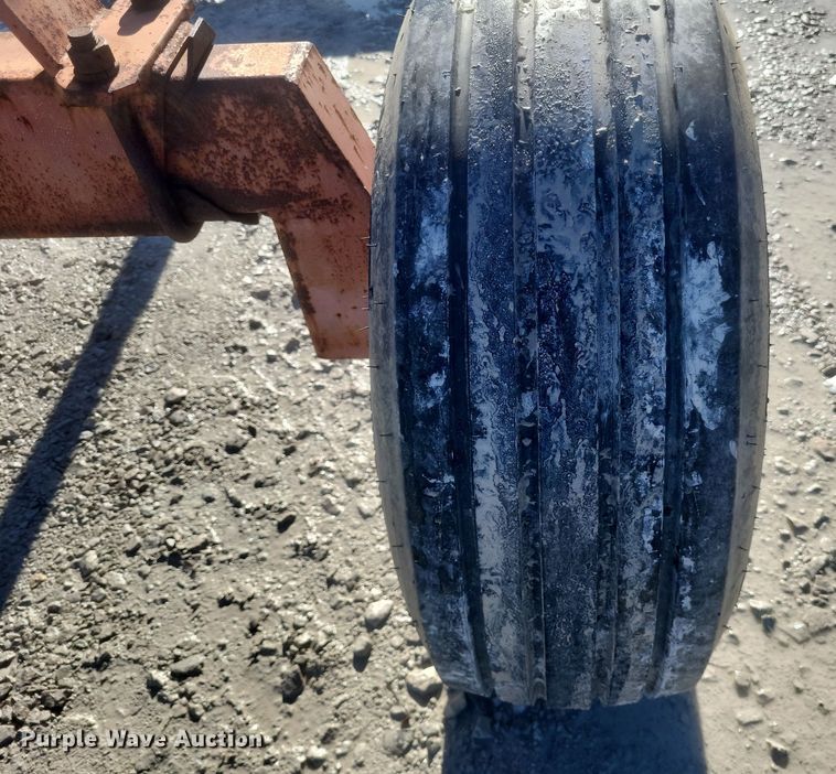 image for item EJ8156 Running gear 