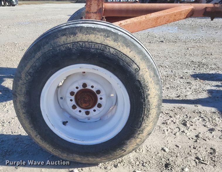 image for item EJ8156 Running gear 