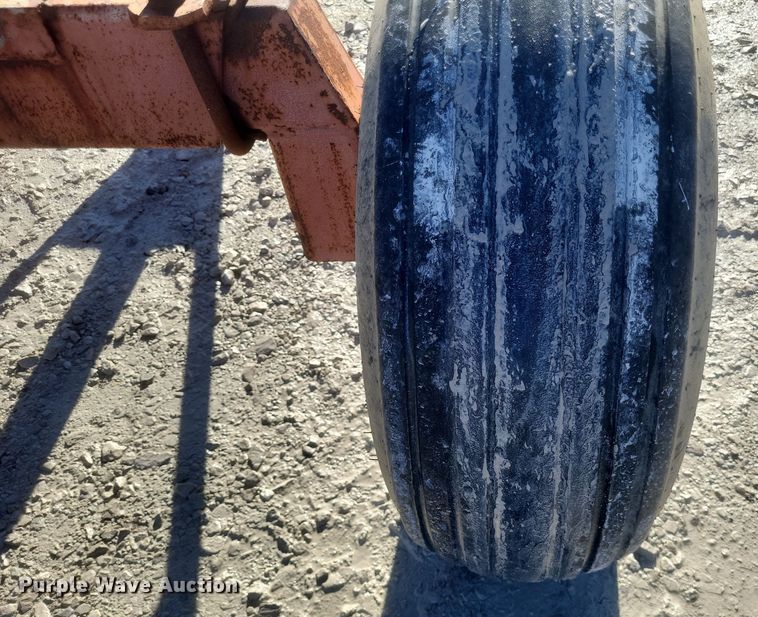 image for item EJ8156 Running gear 