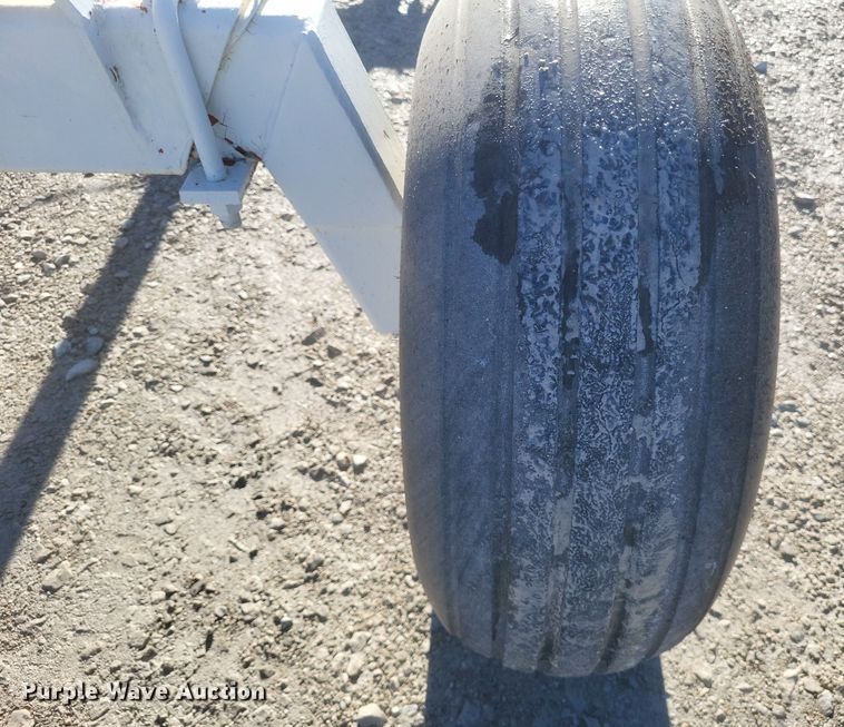 image for item EJ8158 Running gear 