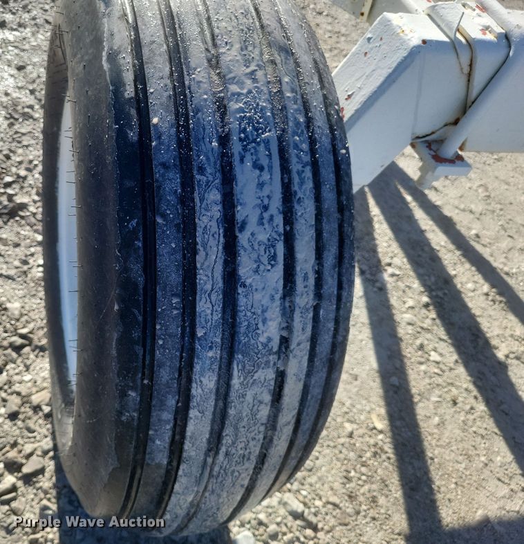 image for item EJ8158 Running gear 