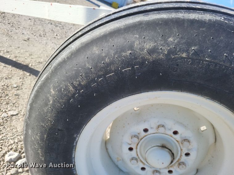 image for item EJ8158 Running gear 