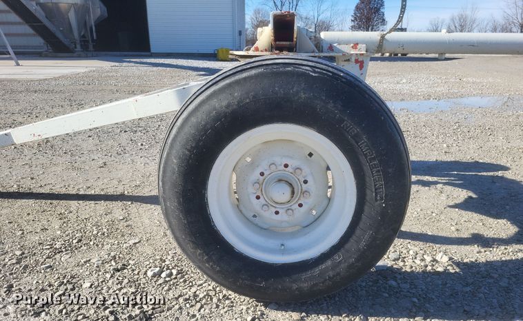 image for item EJ8158 Running gear 