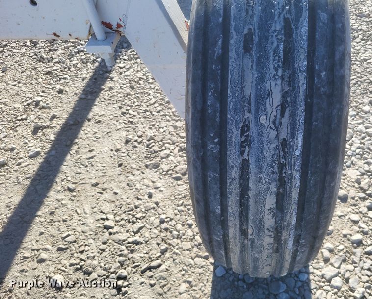 image for item EJ8161 Running gear 