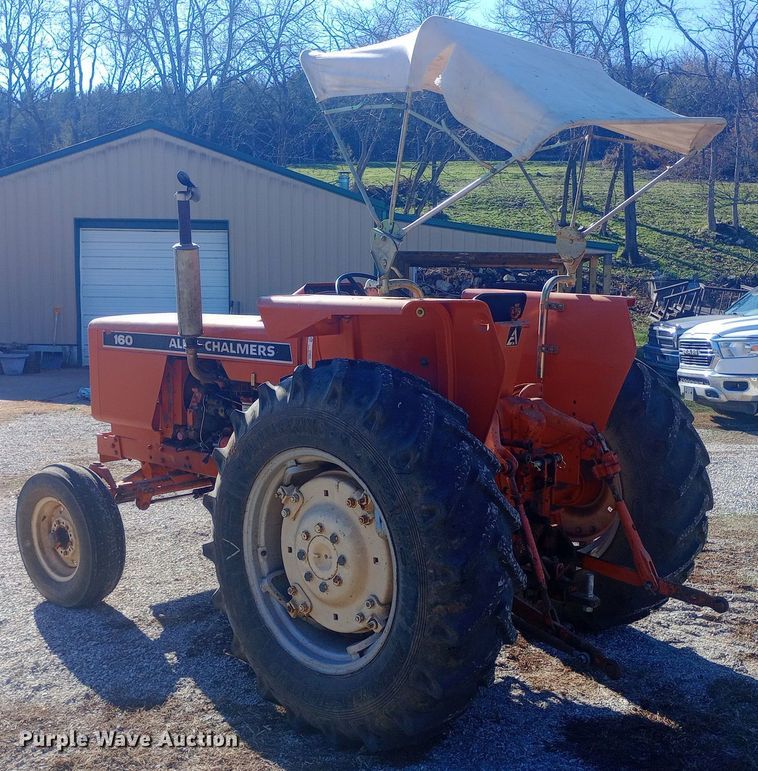 image for item EN8642 Allis-Chalmers 160 tractor
