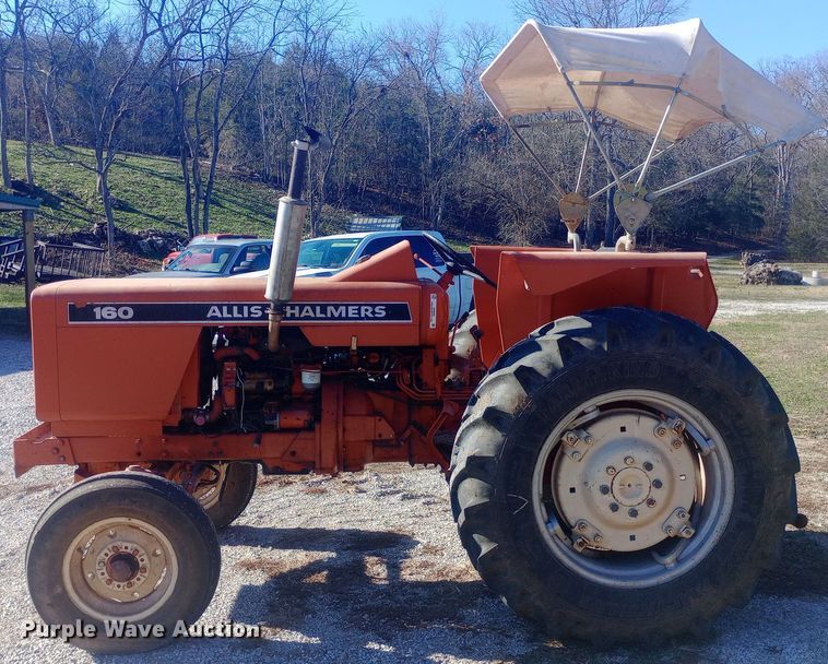 image for item EN8642 Allis-Chalmers 160 tractor