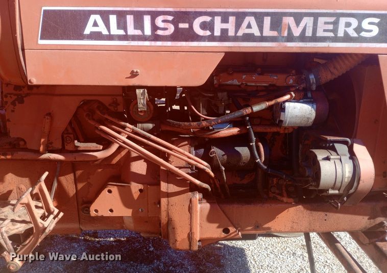 image for item EN8642 Allis-Chalmers 160 tractor