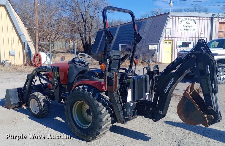 image for item EN8673 2017 Yanmar SA24 MFWD tractor