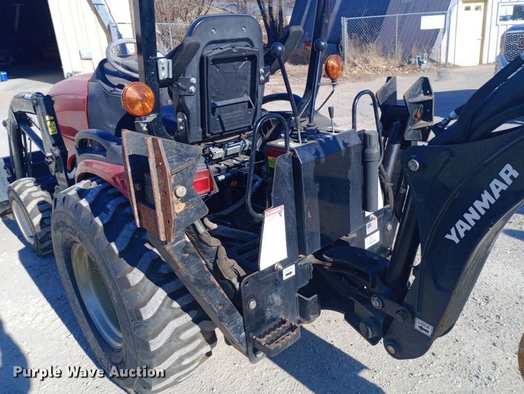 image for item EN8673 2017 Yanmar SA24 MFWD tractor