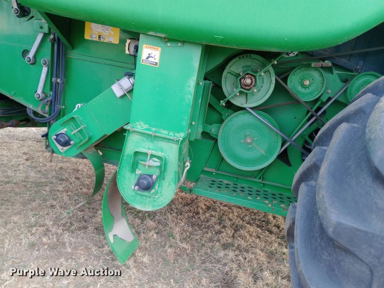 image for item EN8675 2002 John Deere 9650STS RWA combine