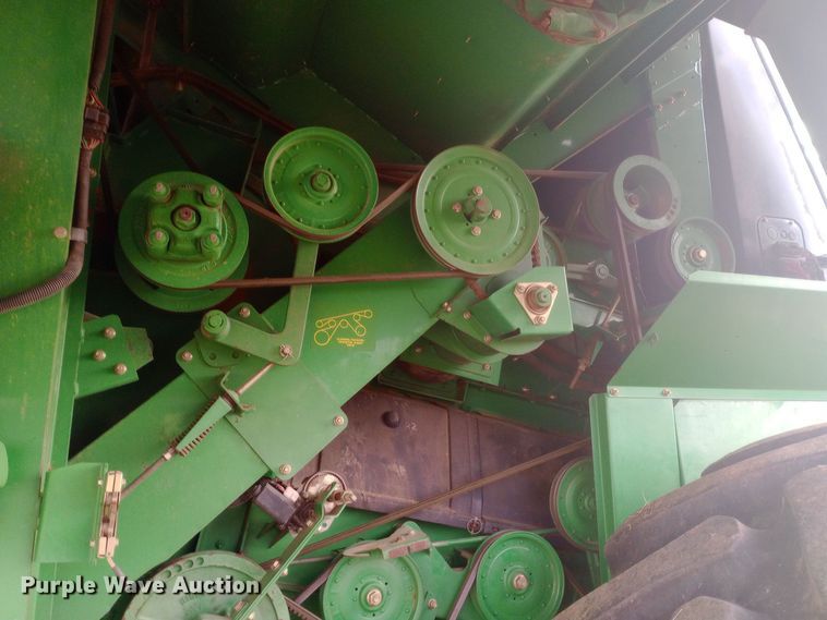 image for item EN8675 2002 John Deere 9650STS RWA combine