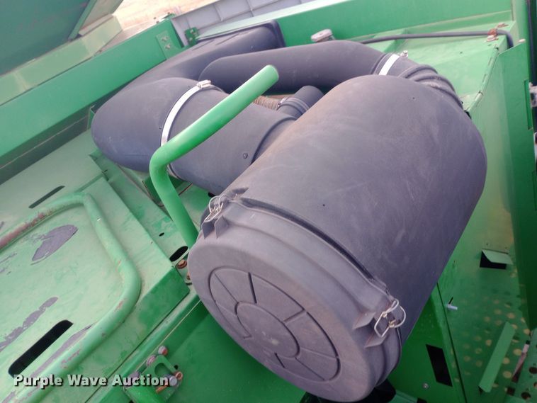 image for item EN8675 2002 John Deere 9650STS RWA combine