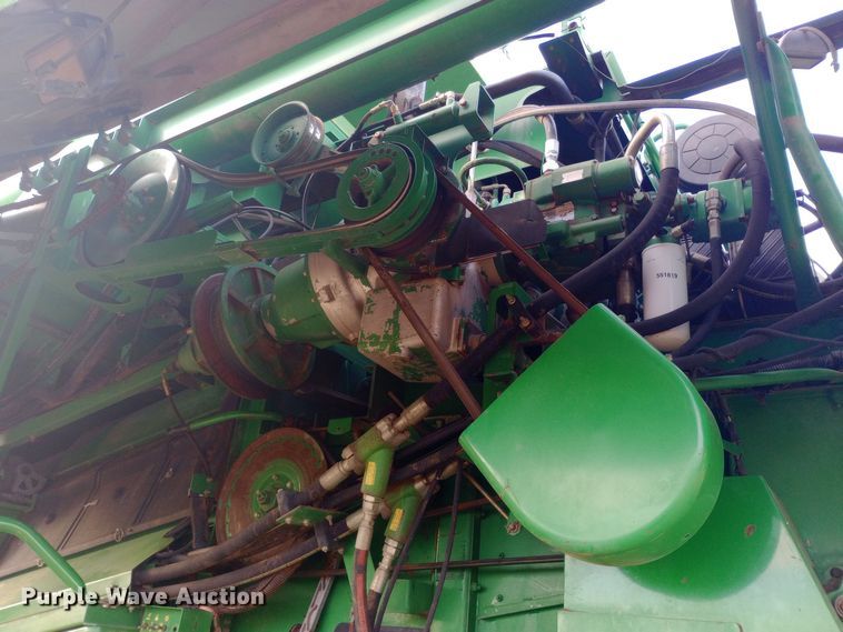 image for item EN8675 2002 John Deere 9650STS RWA combine