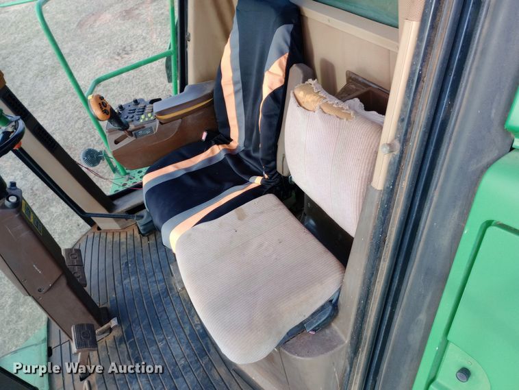 image for item EN8675 2002 John Deere 9650STS RWA combine