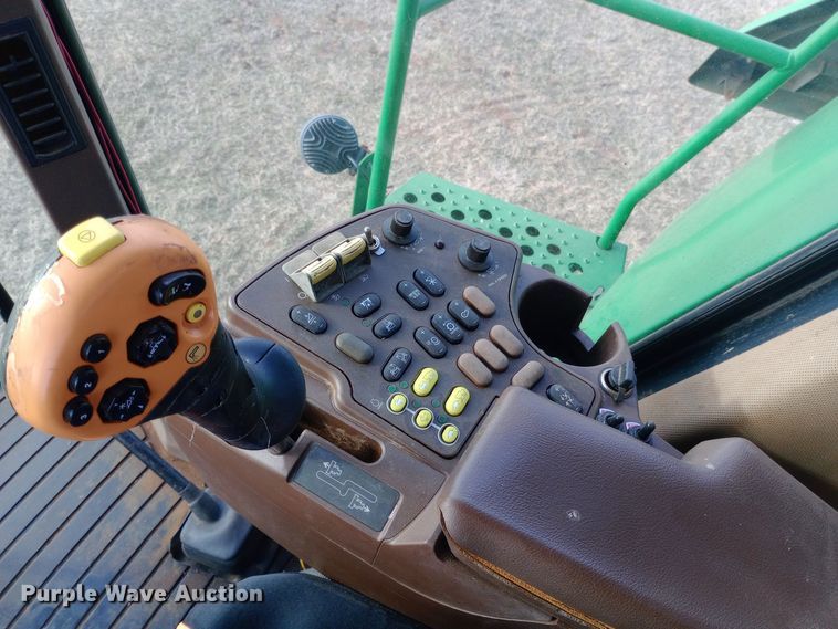 image for item EN8675 2002 John Deere 9650STS RWA combine