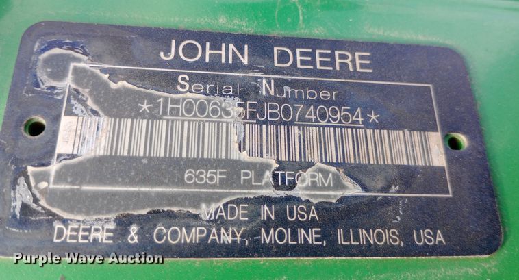 image for item EN8676 2011 John Deere HydraFlex 635F flex head