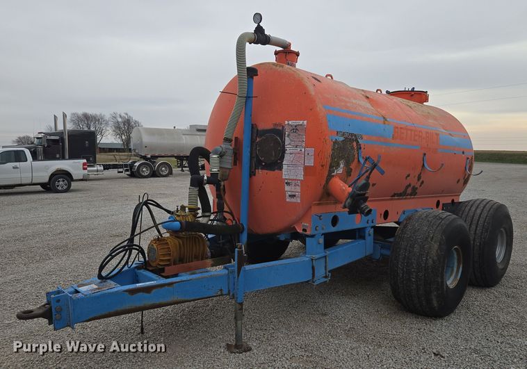 image for item EQ3892 Top-Air  Better-Bilt 2600 liquid manure spreader