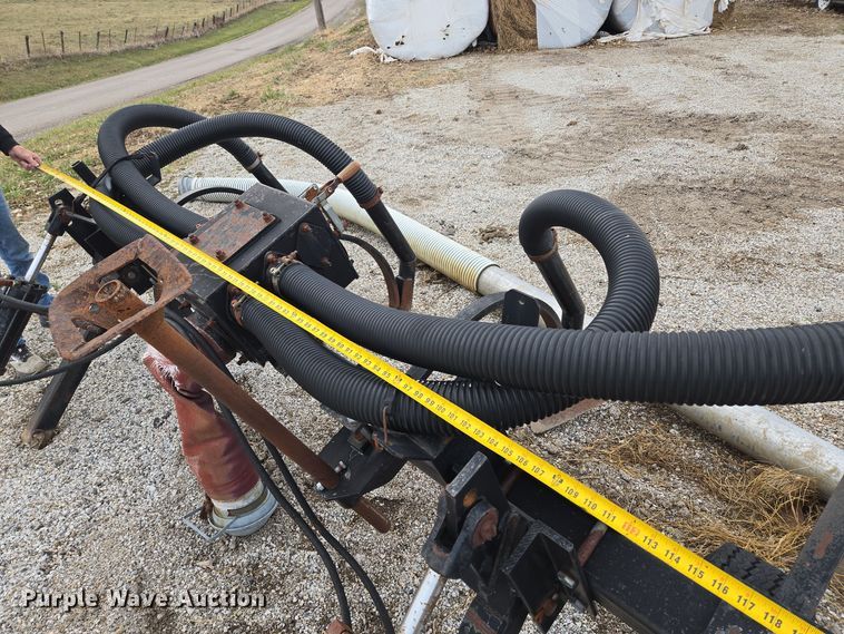 image for item EQ3892 Top-Air  Better-Bilt 2600 liquid manure spreader