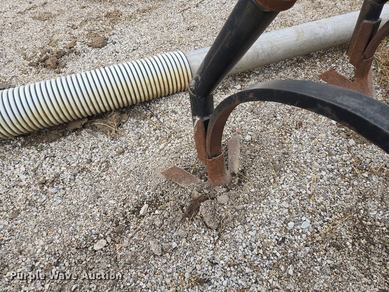 image for item EQ3892 Top-Air  Better-Bilt 2600 liquid manure spreader