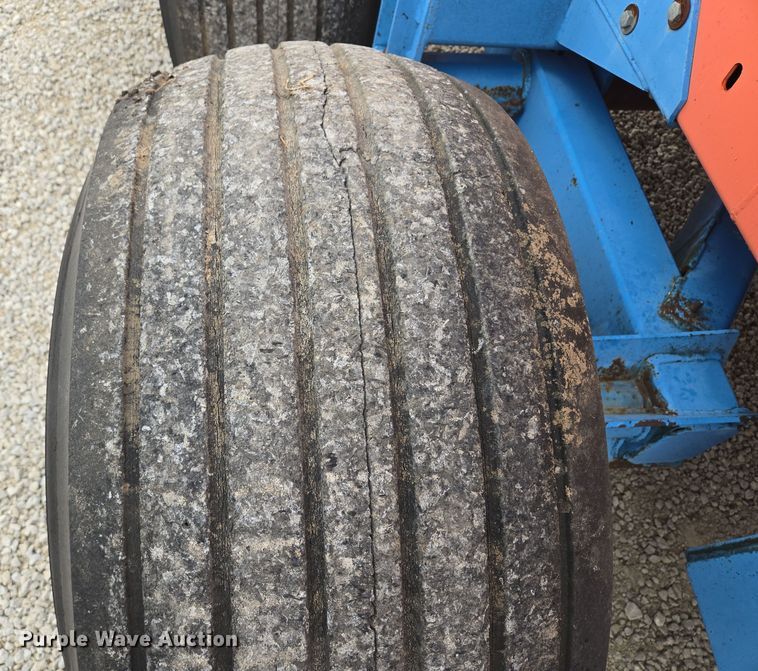 image for item EQ3892 Top-Air  Better-Bilt 2600 liquid manure spreader