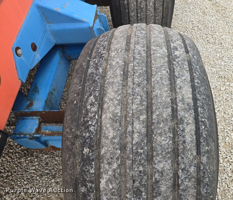 image for item EQ3892 Top-Air  Better-Bilt 2600 liquid manure spreader