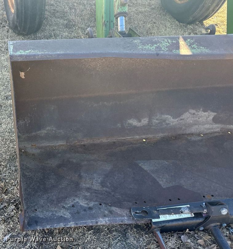 image for item ER8564 1975 John Deere 4430H tractor