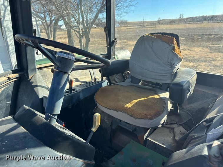 image for item ER8564 1975 John Deere 4430H tractor