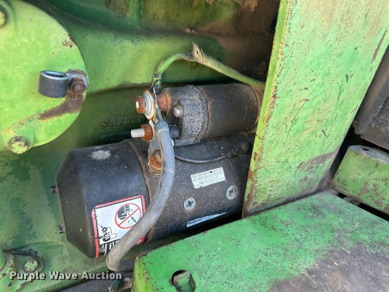 image for item ER8564 1975 John Deere 4430H tractor