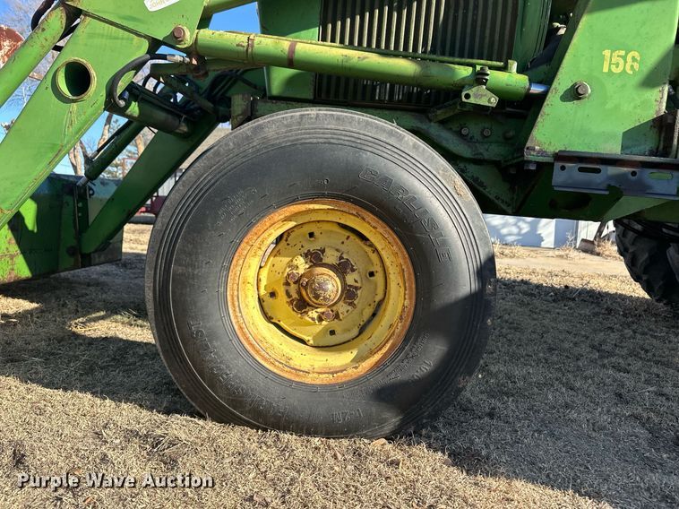 image for item ER8564 1975 John Deere 4430H tractor