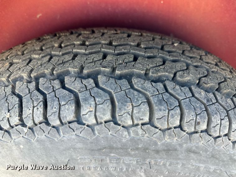 image for item ER8567 1996 Big Tex utility trailer