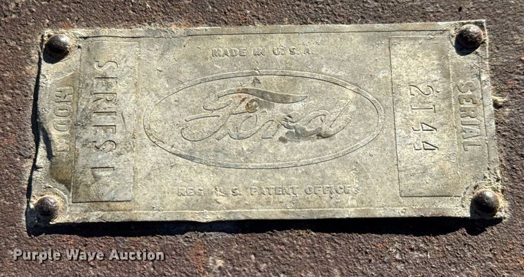 image for item LH9374 Ford Series D tandem disk