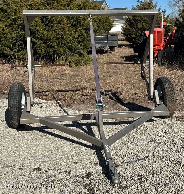 image for item LH9377 Reject Ranch bale unroller