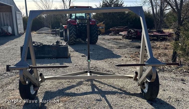 image for item LH9377 Reject Ranch bale unroller