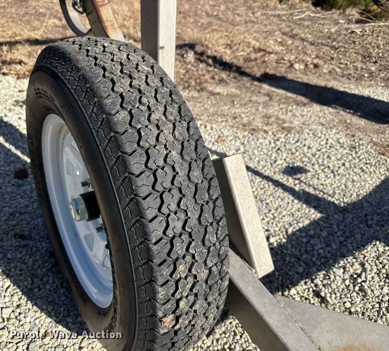 image for item LH9377 Reject Ranch bale unroller