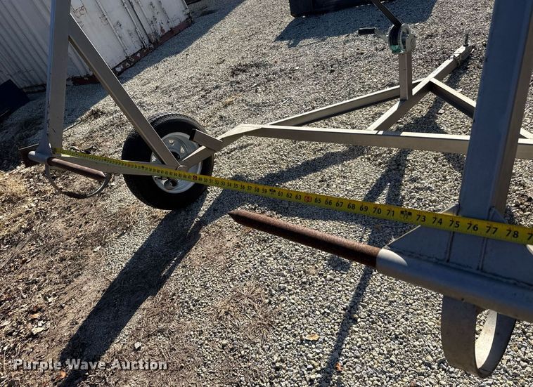 image for item LH9377 Reject Ranch bale unroller