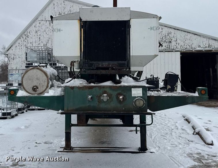 image for item OG9742 2012 Behnke Enterprises DDT24-42 fertilizer delivery trailer