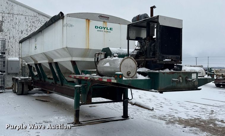 image for item OG9742 2012 Behnke Enterprises DDT24-42 fertilizer delivery trailer