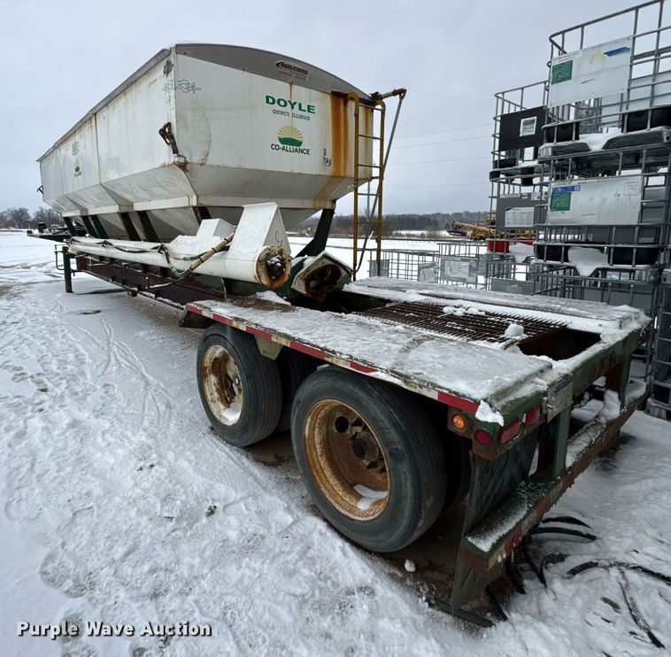 image for item OG9742 2012 Behnke Enterprises DDT24-42 fertilizer delivery trailer