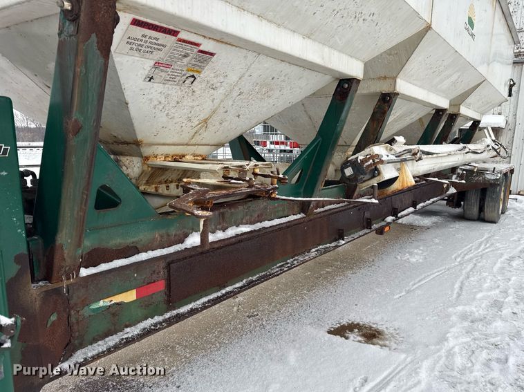 image for item OG9742 2012 Behnke Enterprises DDT24-42 fertilizer delivery trailer