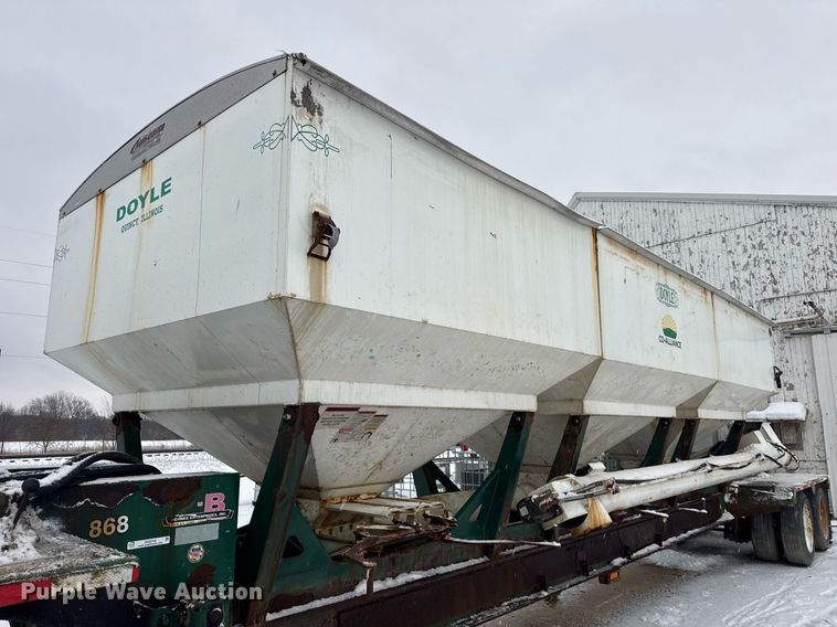 image for item OG9742 2012 Behnke Enterprises DDT24-42 fertilizer delivery trailer