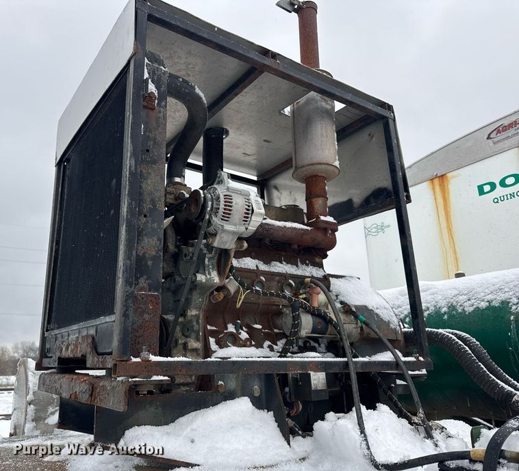 image for item OG9742 2012 Behnke Enterprises DDT24-42 fertilizer delivery trailer