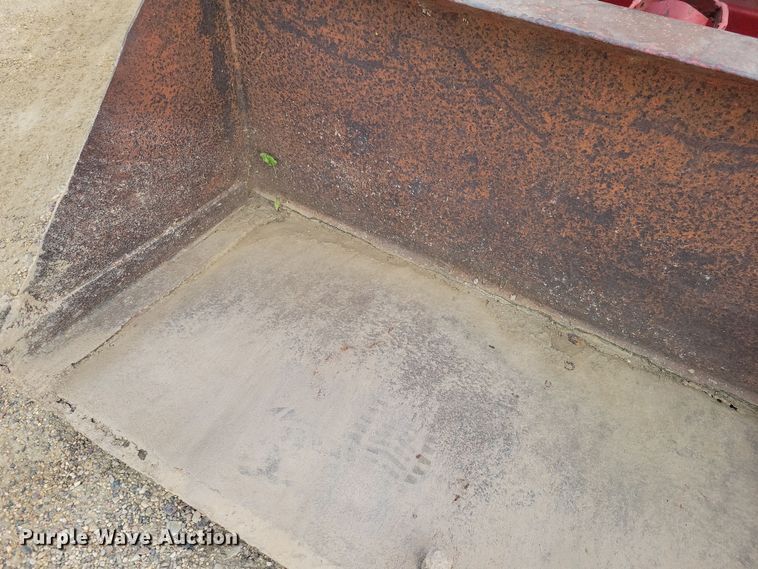 image for item OH9492 Melroe M400 skid steer loader