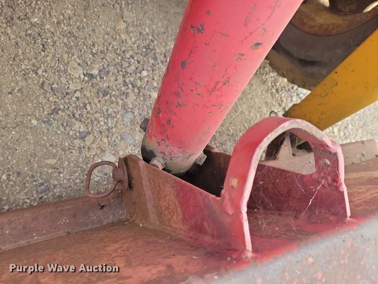 image for item OH9492 Melroe M400 skid steer loader