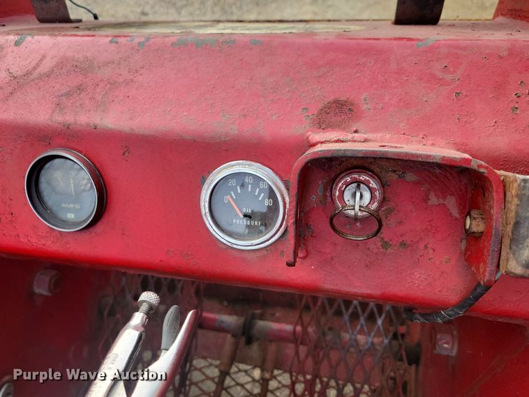 image for item OH9492 Melroe M400 skid steer loader