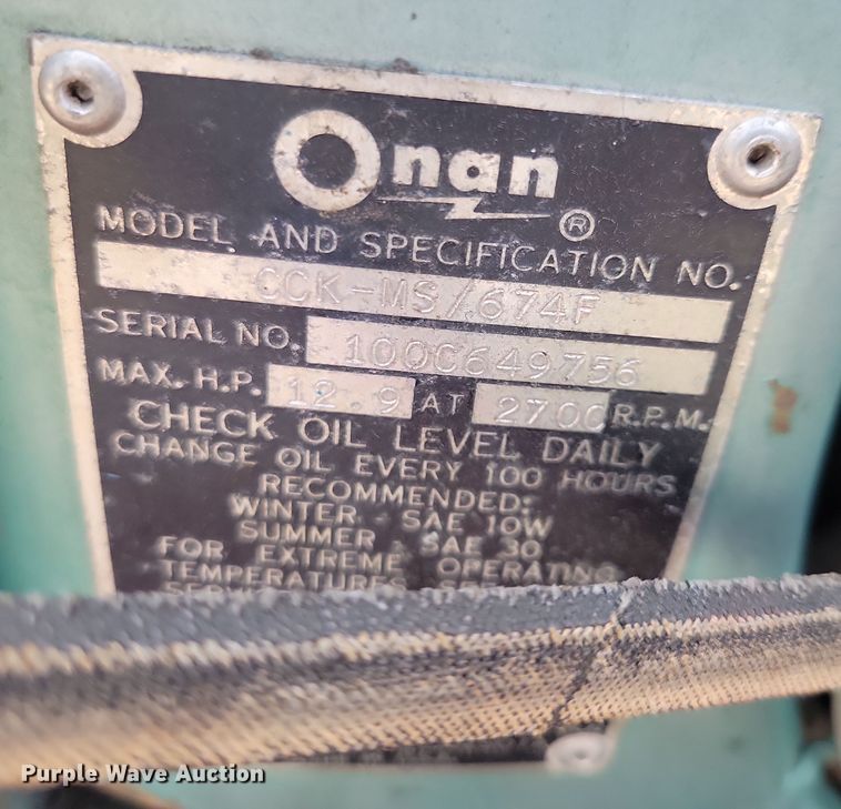 image for item OH9492 Melroe M400 skid steer loader