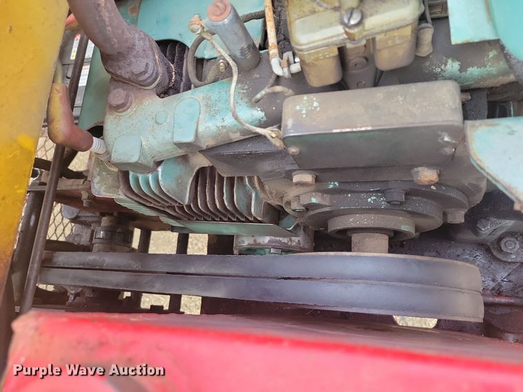 image for item OH9492 Melroe M400 skid steer loader