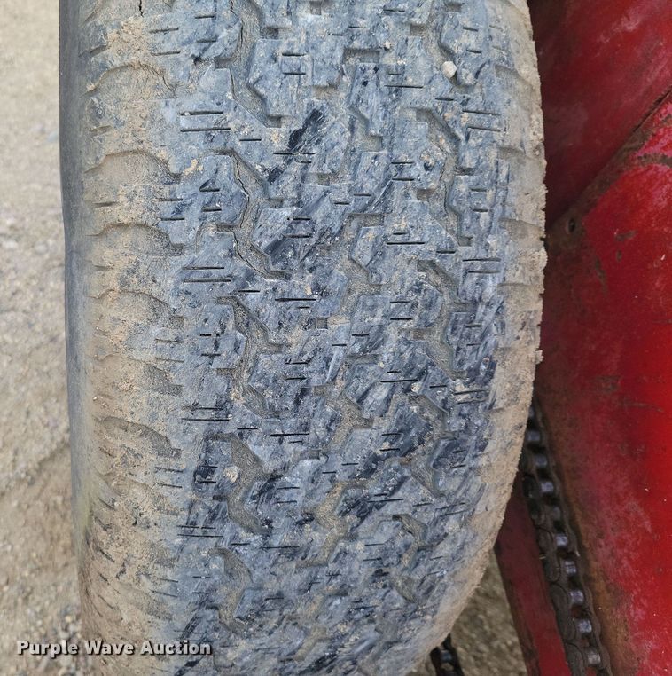 image for item OH9492 Melroe M400 skid steer loader