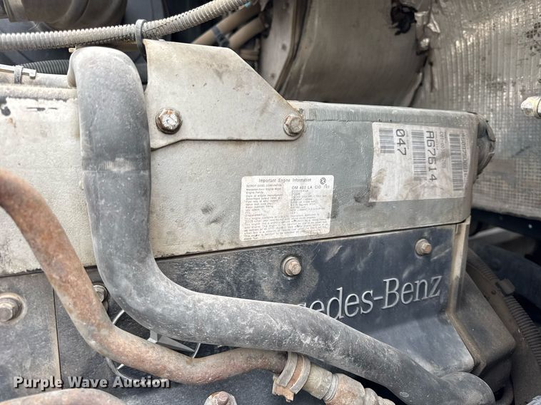 image for item DH9566 2009 Freightliner  Columbia semi truck