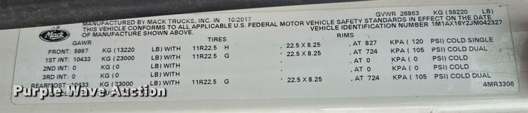 image for item DM5507 2018 Mack GU813 semi truck